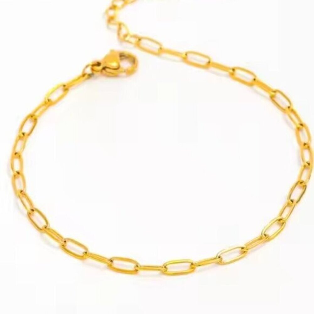 Dainty Gold Paperclip Chain Bracelet Waterproof Non-Tarnish Gold Bracelet Stack